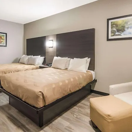 Quality Inn & Suites Fort Worth - Fossil Creek