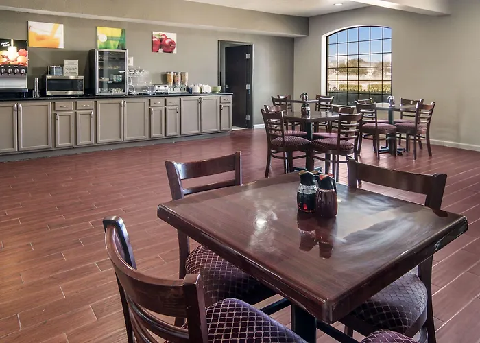 Hotel Quality & Worth - Fossil Creek 3*