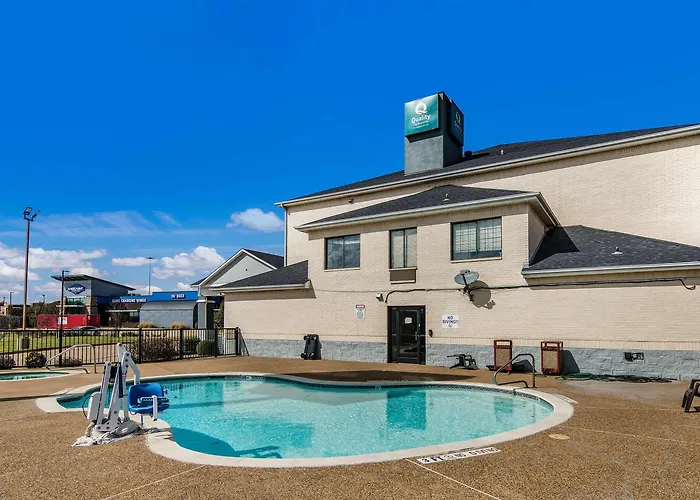 Hotel Quality & Worth - Fossil Creek 3*