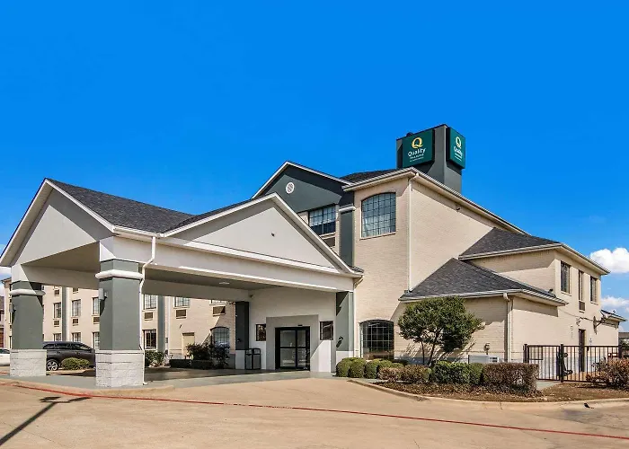 Quality & Worth - Fossil Creek Hotel Fort Worth