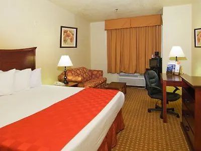 Hotel Quality & Worth - Fossil Creek