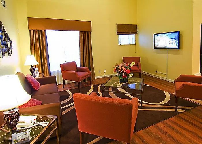 Hotel Quality & Worth - Fossil Creek 3*